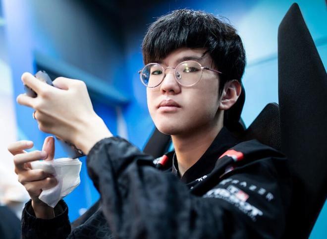 杜兰特式的 杜兰特式的