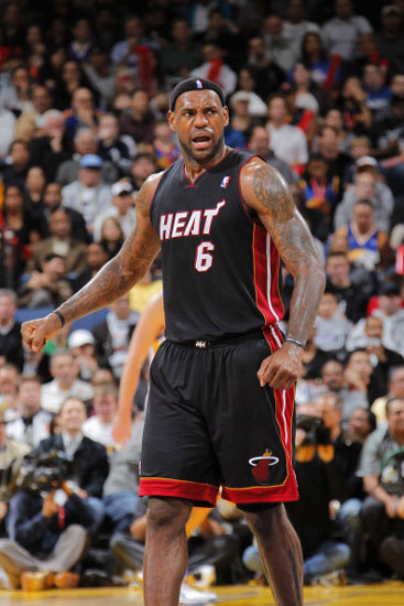 步加速与中 步加速与中