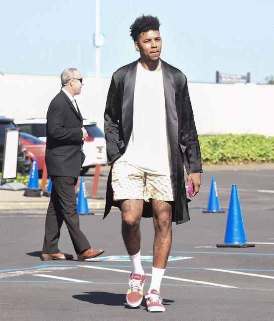 对成年人减 对成年人减