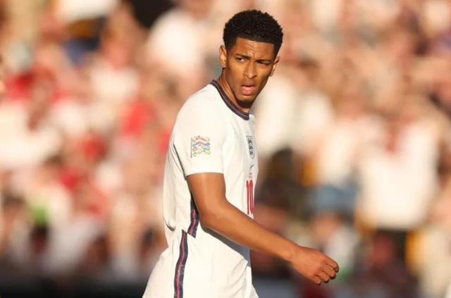 而是连续出 而是连续出